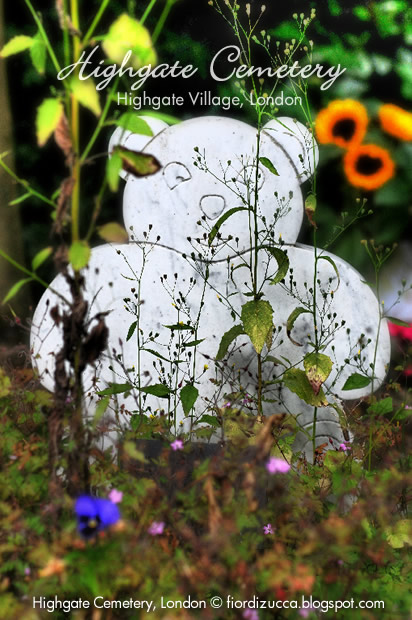 Highgate Cemetery, Highgate, London