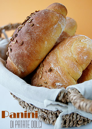Panini di patate dolci e finocchietto