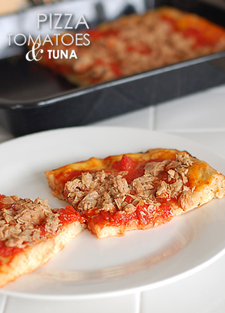 Pizza tomatoes and Tuna